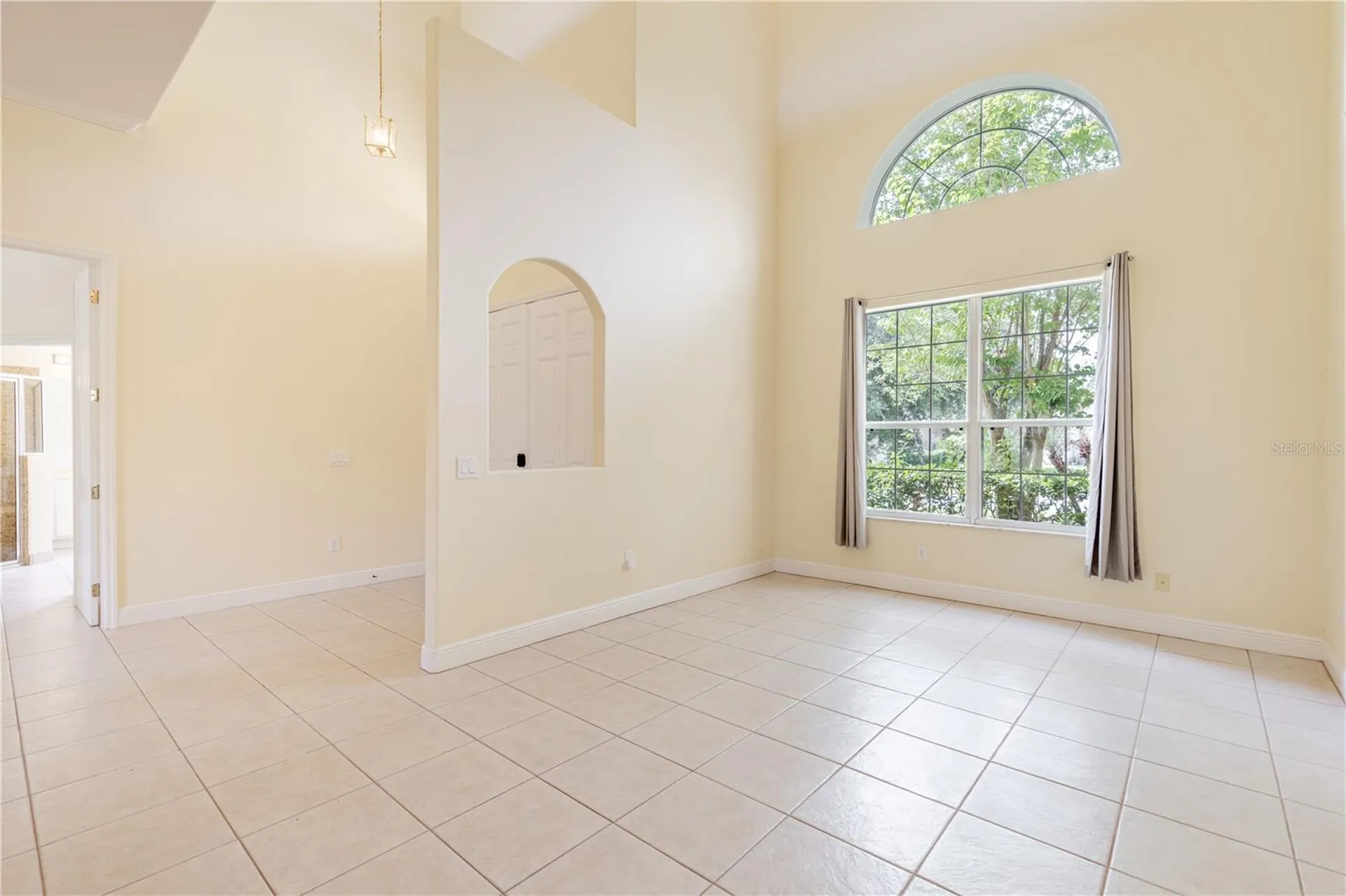 2718 Knightsbridge Road Clermont FL 34711