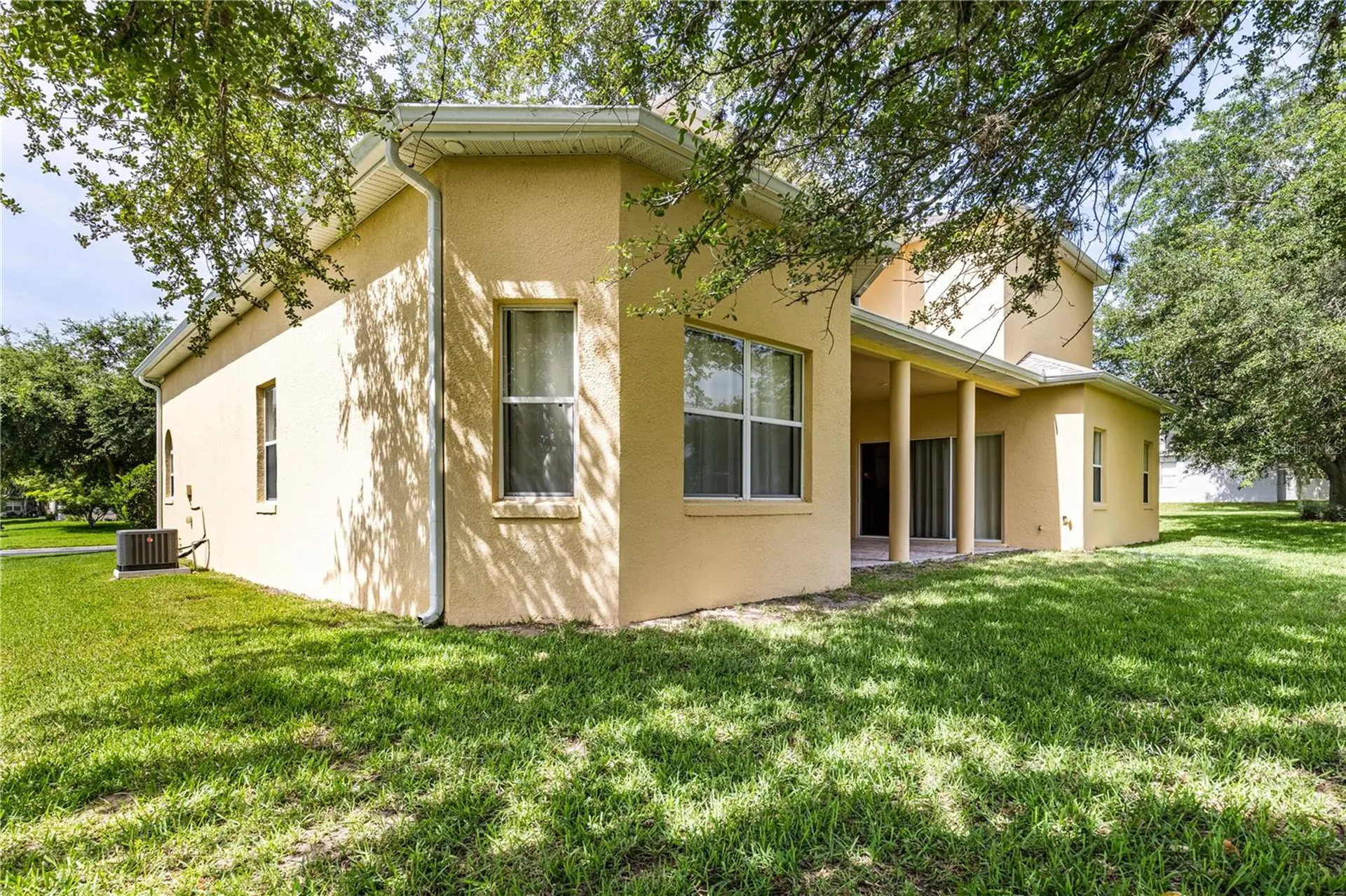 2718 Knightsbridge Road Clermont FL 34711