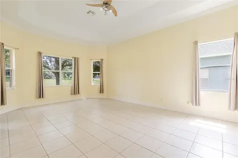 2718 Knightsbridge Road Clermont FL 34711