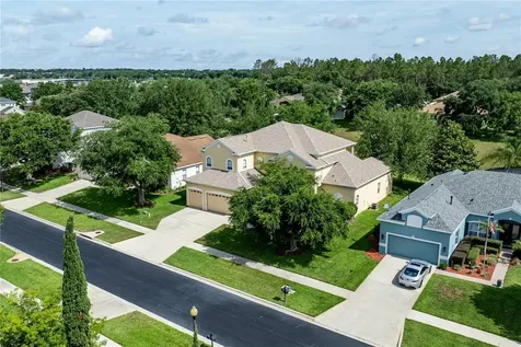 2718 Knightsbridge Road Clermont FL 34711