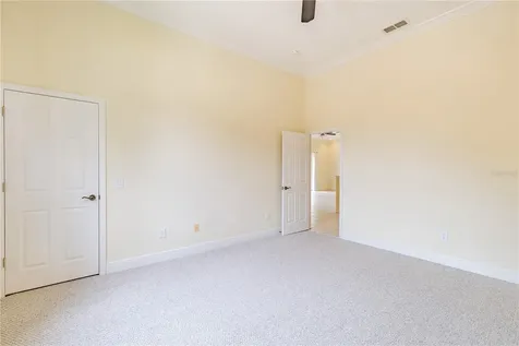 2718 Knightsbridge Road Clermont FL 34711