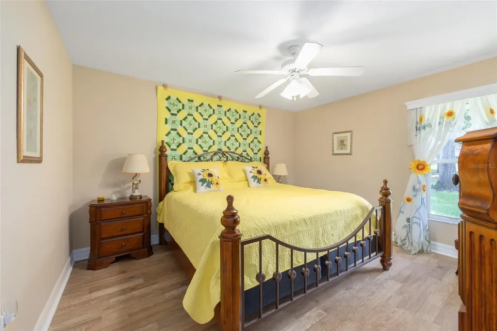 18825 SW 93rd Loop Dunnellon FL 34432