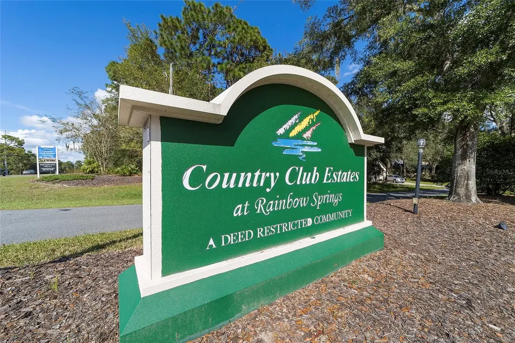 18825 SW 93rd Loop Dunnellon FL 34432