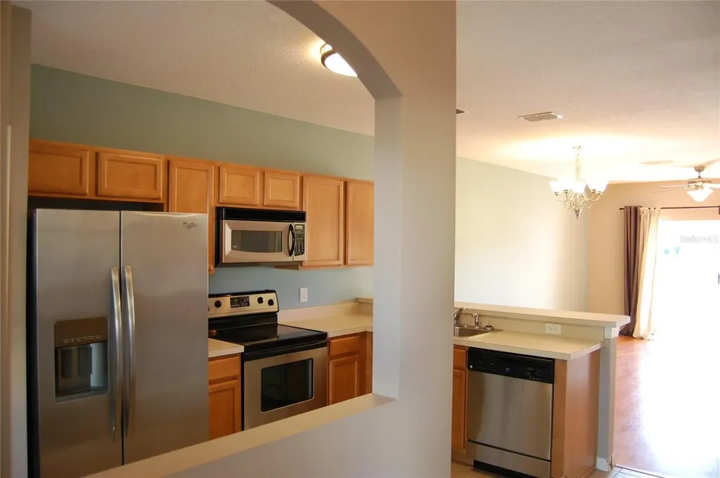 423 Wilton Circle Sanford FL 32773