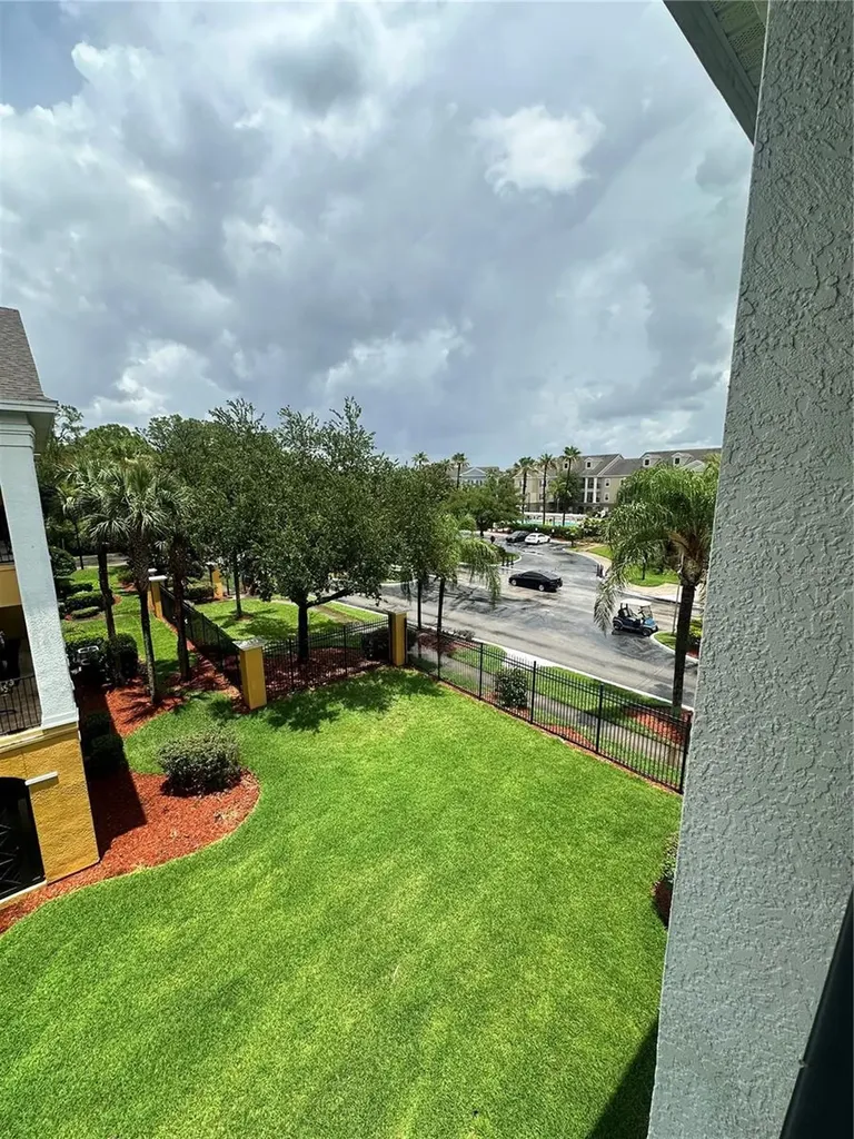 3713 Conroy Road Orlando FL 32839