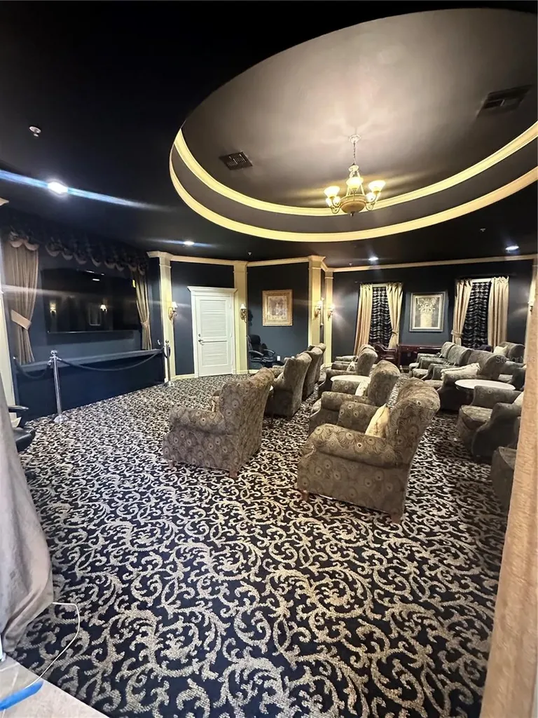 3713 Conroy Road Orlando FL 32839