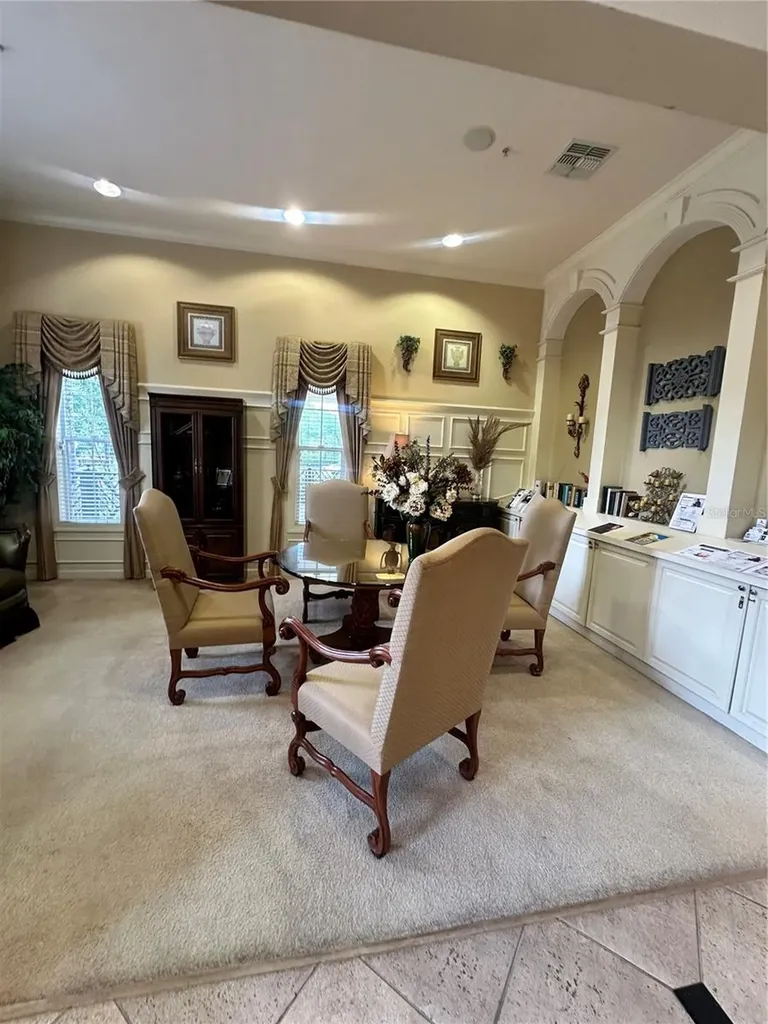 3713 Conroy Road Orlando FL 32839