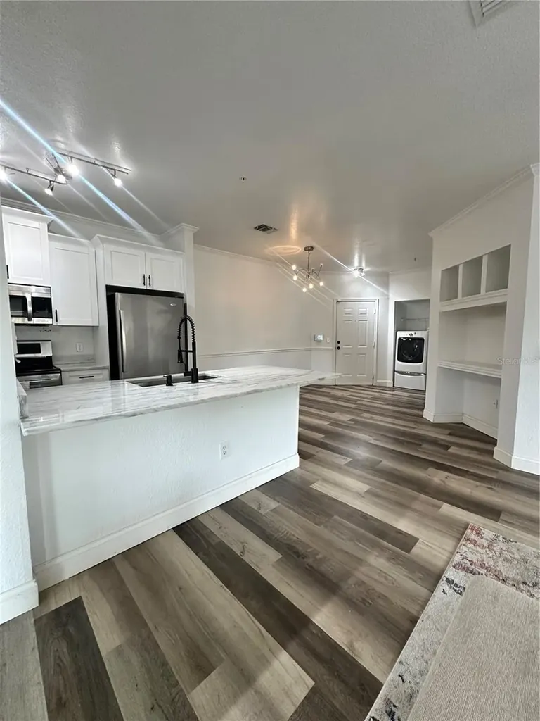 3713 Conroy Road Orlando FL 32839
