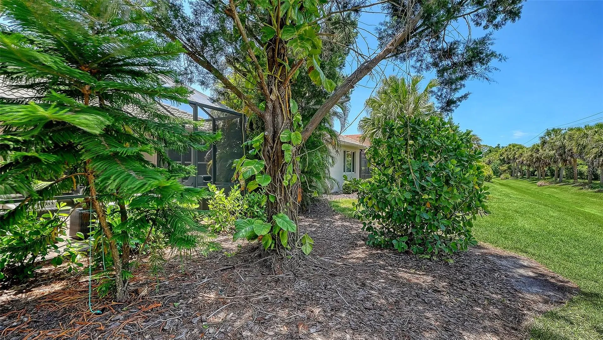 1367 Thornapple Drive Osprey FL 34229