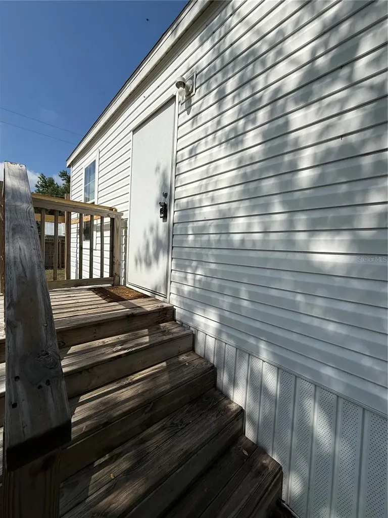 37412 Carringer Road Dade City FL 33523