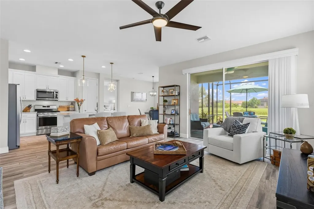 4821 Tobermory Way Bradenton FL 34211