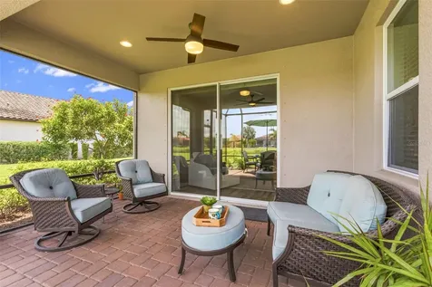 4821 Tobermory Way Bradenton FL 34211