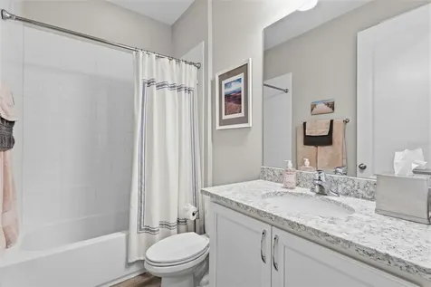 4821 Tobermory Way Bradenton FL 34211