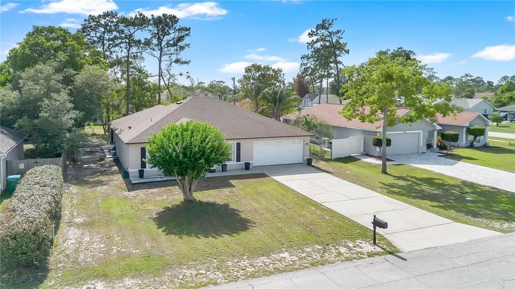 1779 Meredith Avenue Deltona FL 32738