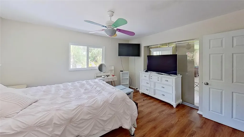 2609 Darwin Avenue Sarasota FL 34239