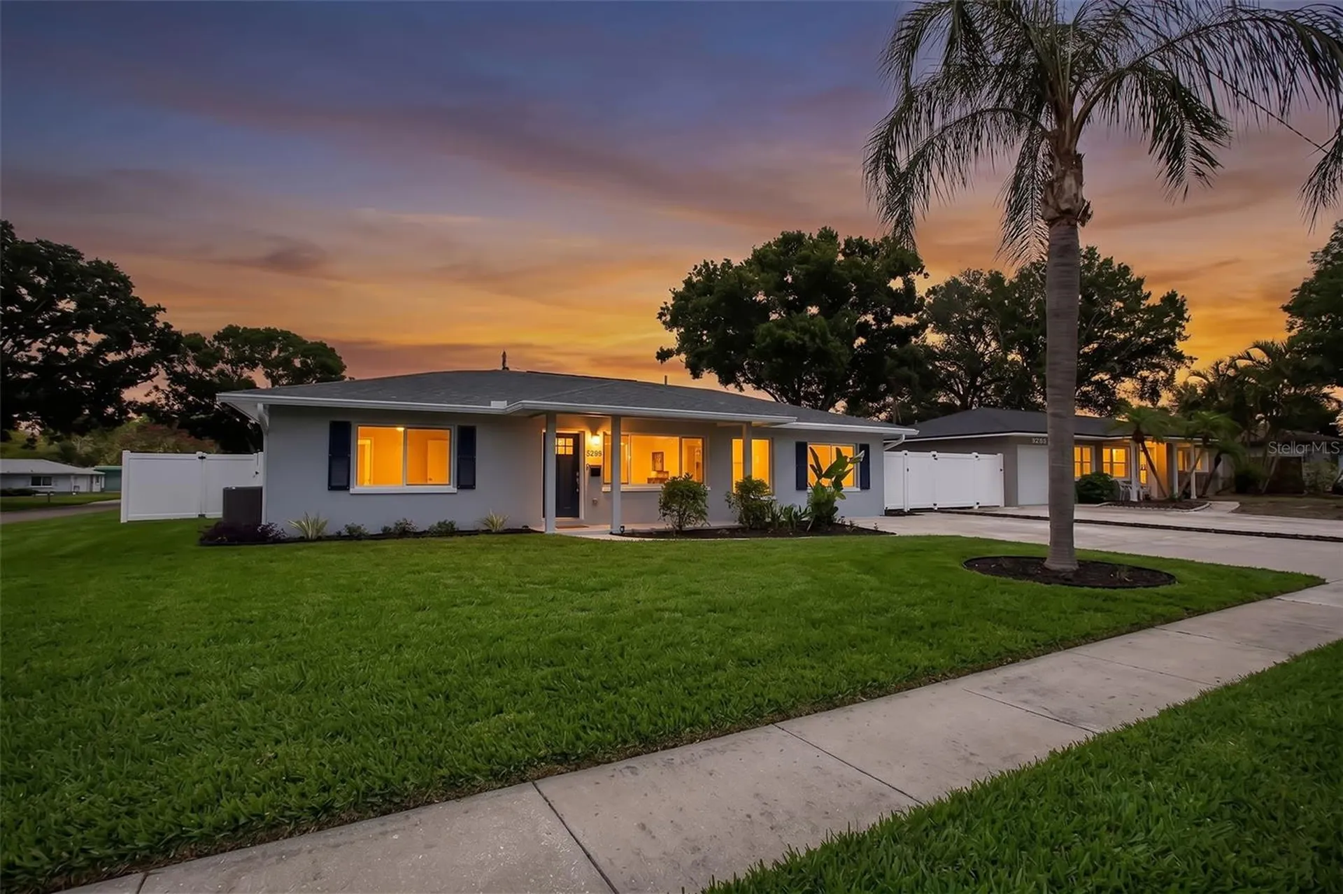5299 35th Avenue N St Petersburg FL 33710