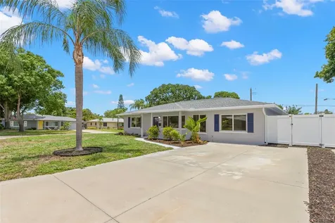 5299 35th Avenue N St Petersburg FL 33710