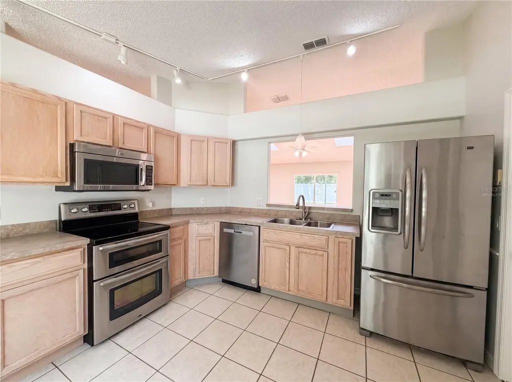 1360 Wildberry Lane Deltona FL 32725
