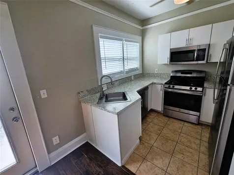 209 S Westland Avenue Tampa FL 33606