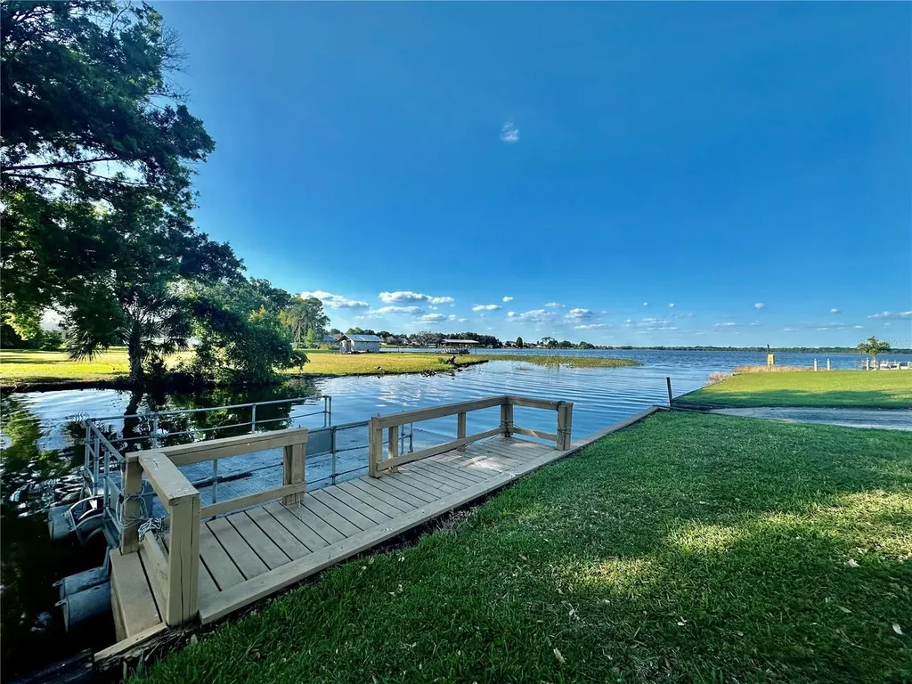 114 Jana Circle Auburndale FL 33823