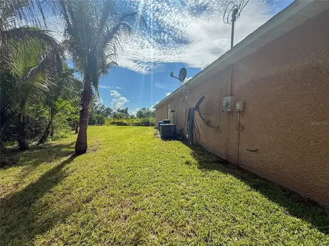 954 Marilyn Avenue S Lehigh Acres FL 33974