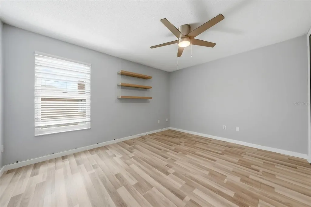 10048 Ian Street Orlando FL 32825
