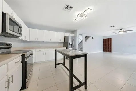 10048 Ian Street Orlando FL 32825