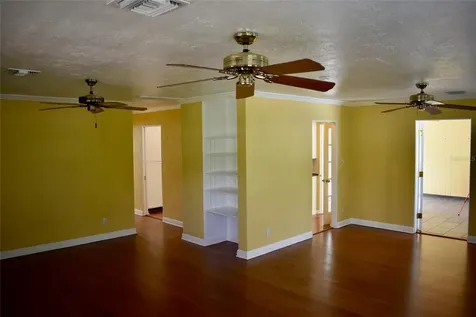 2200 E Gore Street Orlando FL 32806