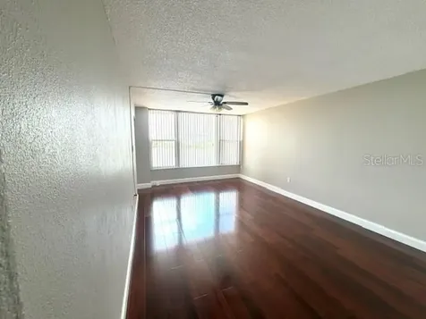 700 Mirror Terrace NW Winter Haven FL 33880