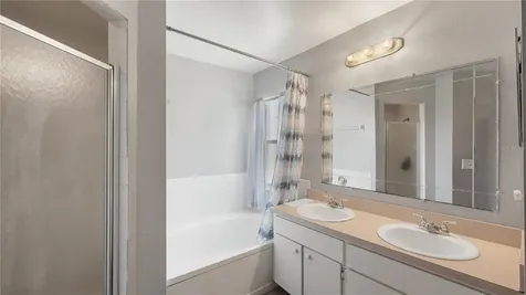 291 Pine Arbor Drive Orlando FL 32825