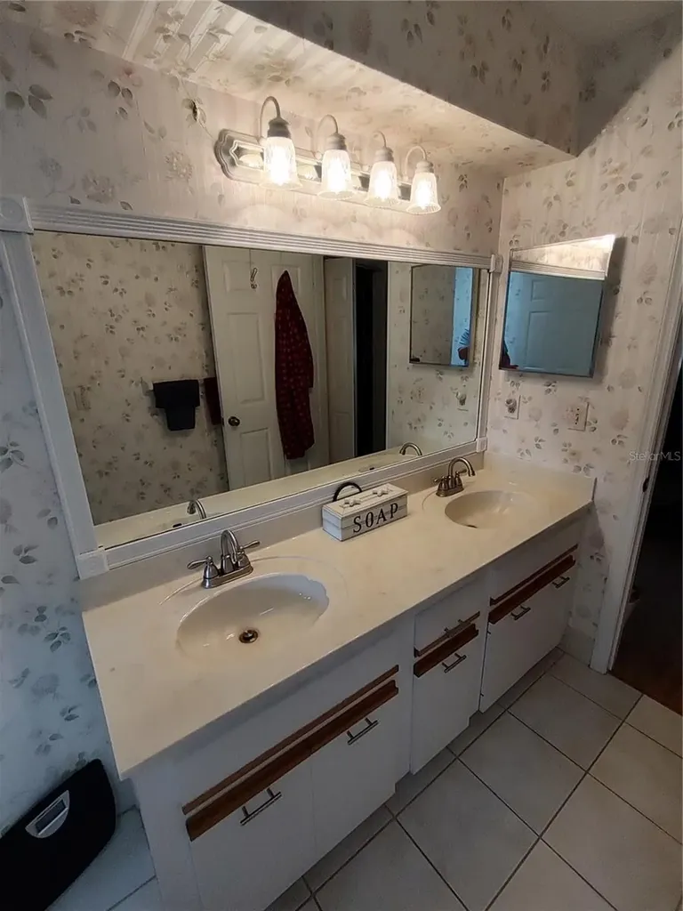 11440 SW 84th Avenue Road Ocala FL 34481