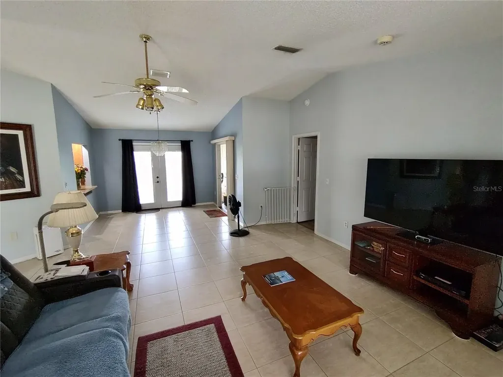 11440 SW 84th Avenue Road Ocala FL 34481