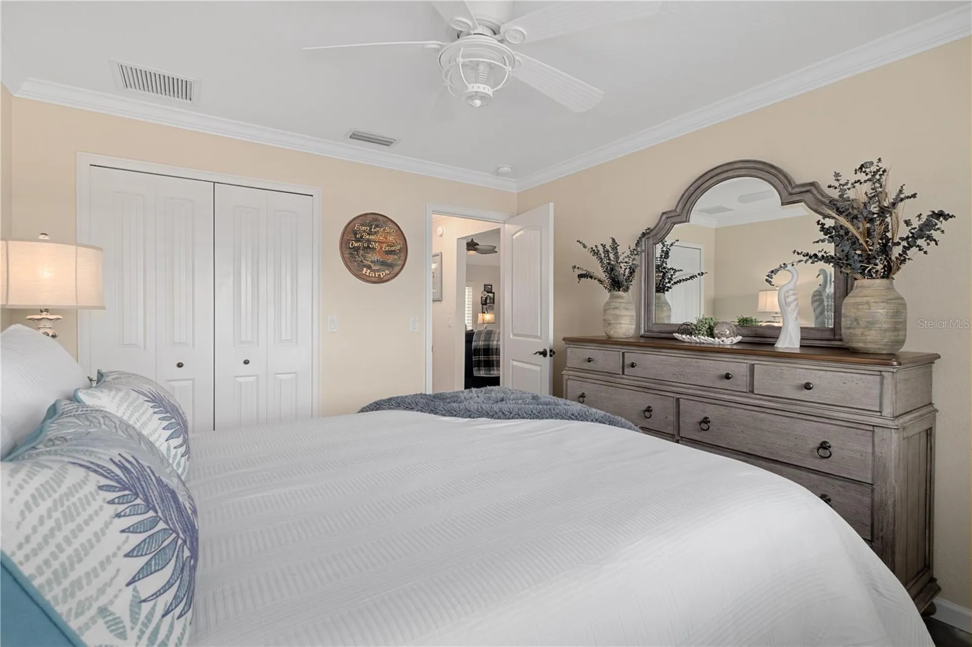 2221 N Kings Cove Point Crystal River FL 34429