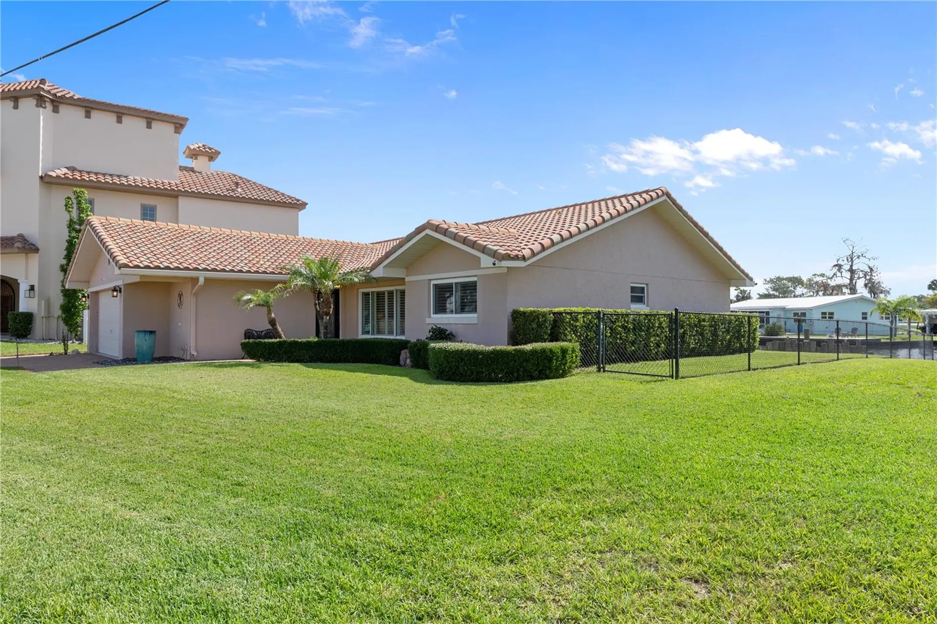 2221 N Kings Cove Point Crystal River FL 34429