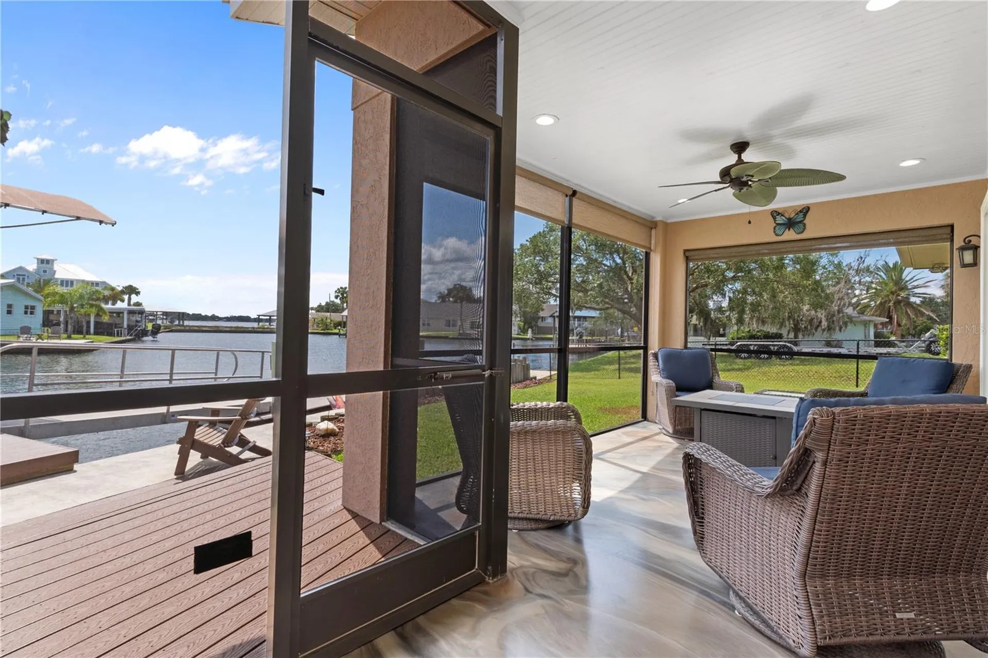 2221 N Kings Cove Point Crystal River FL 34429