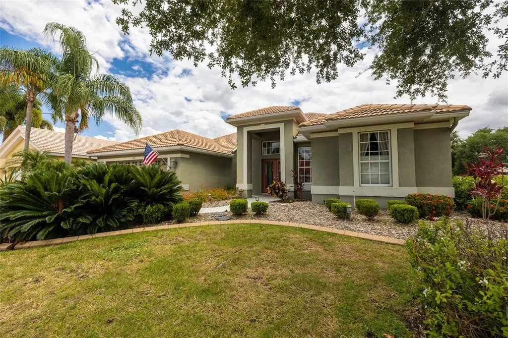 6171 Palomino Circle Bradenton FL 34201