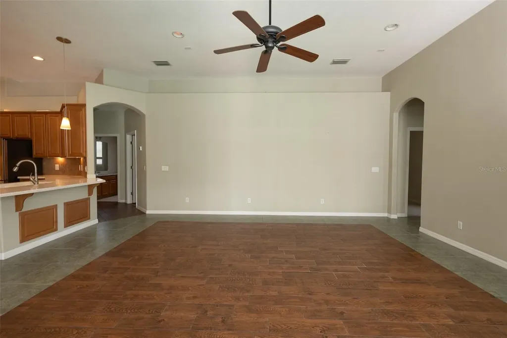 6171 Palomino Circle Bradenton FL 34201