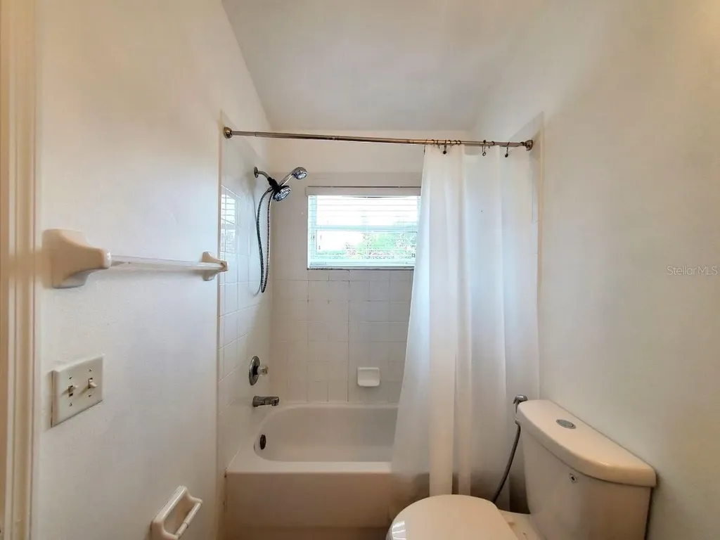 1513 Deer Tree Lane Brandon FL 33510