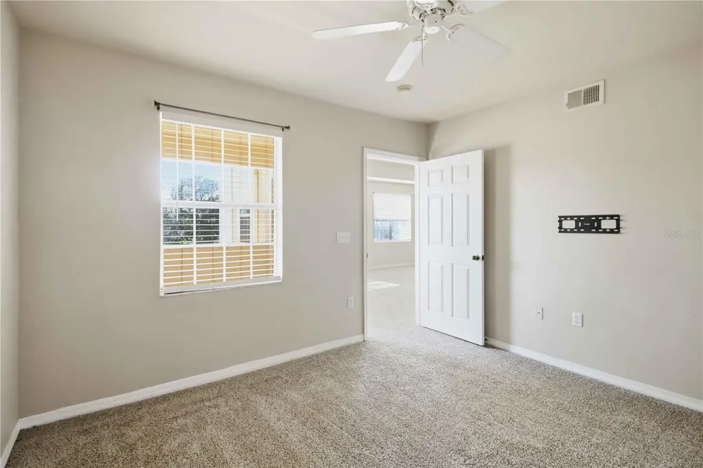 1015 Villagio Circle Sarasota FL 34237