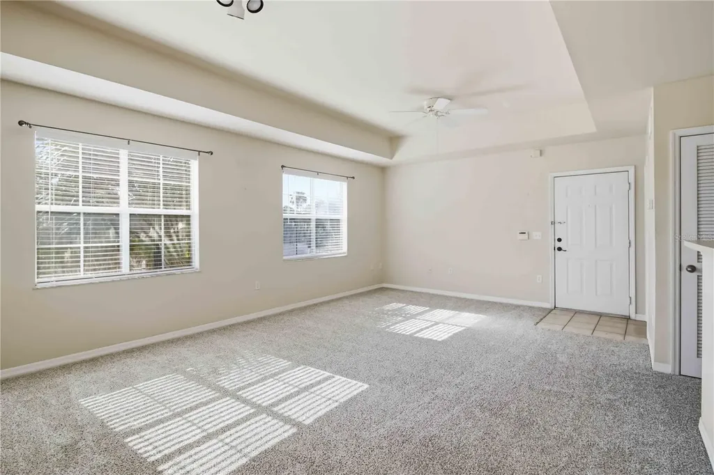 1015 Villagio Circle Sarasota FL 34237