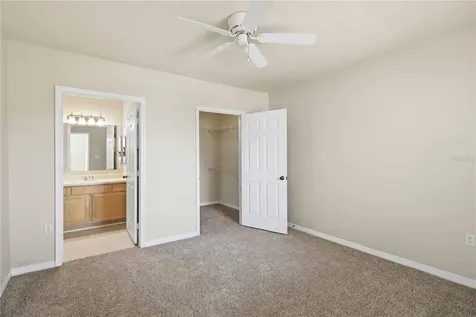 1015 Villagio Circle Sarasota FL 34237