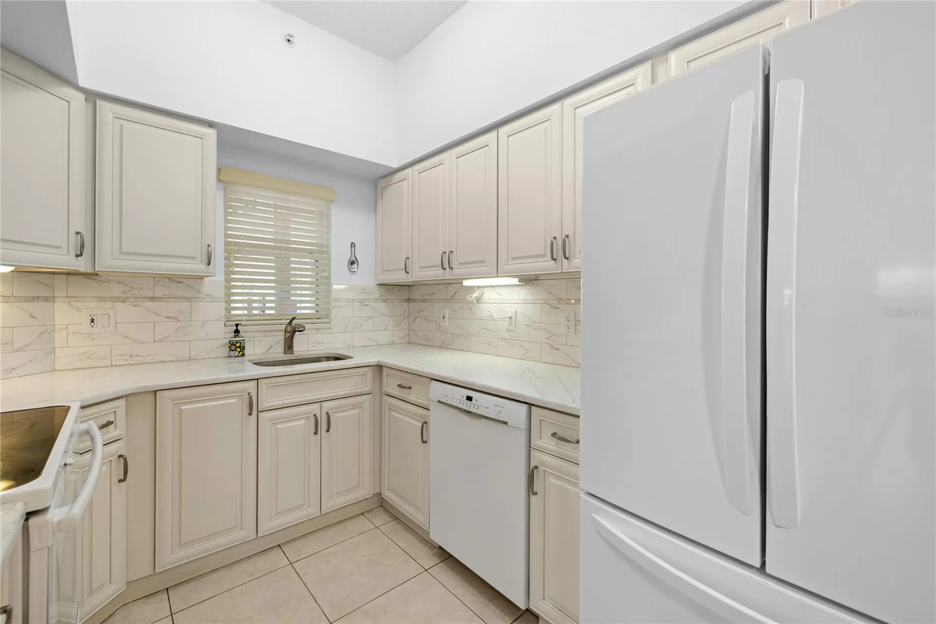 4244 Central Sarasota Parkway Sarasota FL 34238
