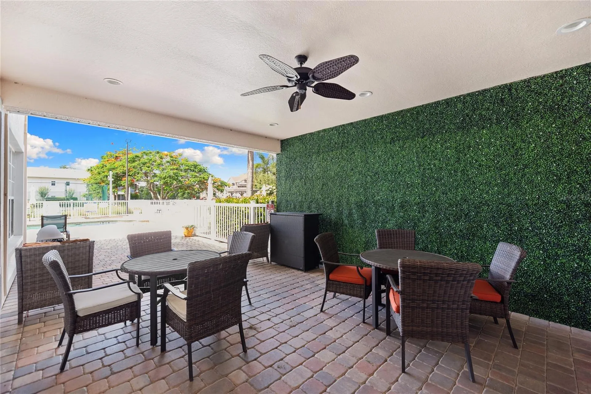 4244 Central Sarasota Parkway Sarasota FL 34238