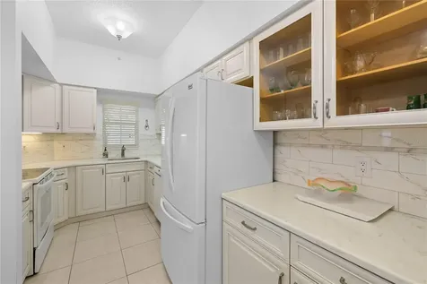 4244 Central Sarasota Parkway Sarasota FL 34238