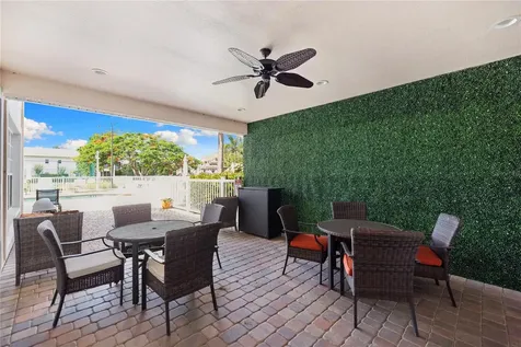 4244 Central Sarasota Parkway Sarasota FL 34238