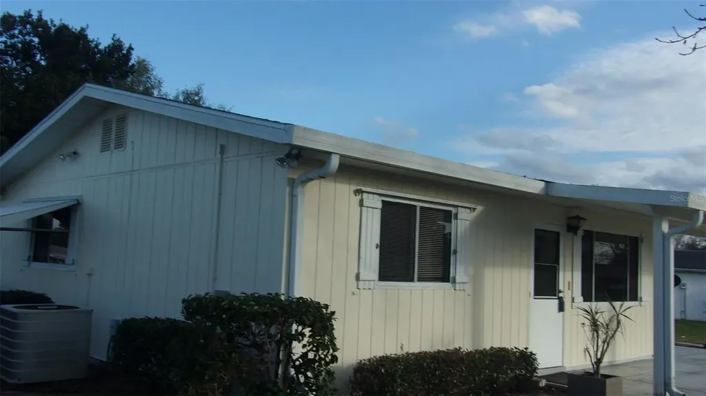 10081 SW 97th Court Ocala FL 34481