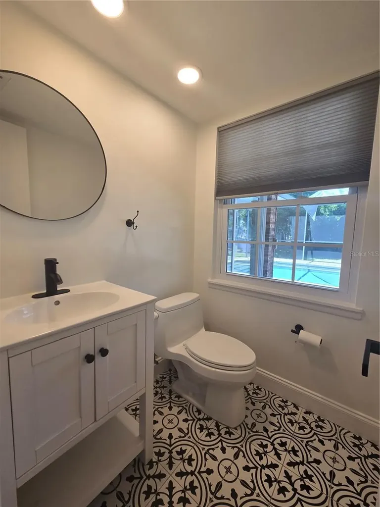 300 Cypress Creek Circle Oldsmar FL 34677