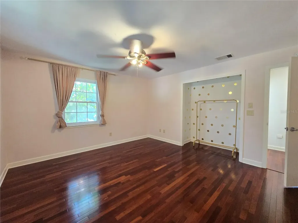 300 Cypress Creek Circle Oldsmar FL 34677