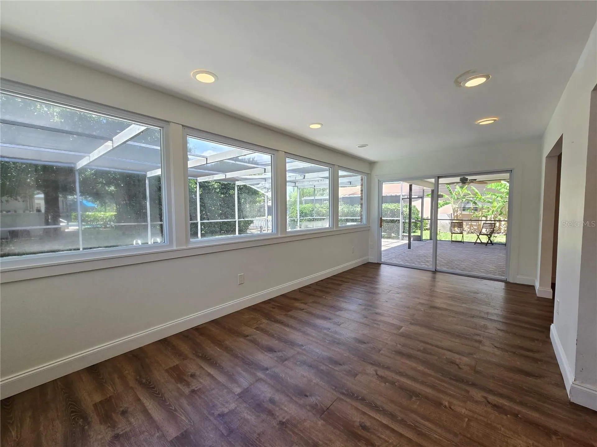 300 Cypress Creek Circle Oldsmar FL 34677