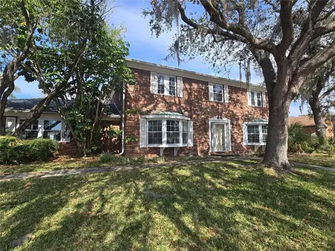 300 Cypress Creek Circle Oldsmar FL 34677